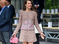 Couture week τέλος, την πιο «γαλλική» ει...