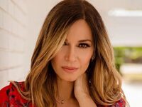 Έλλη Κοκκίνου: «Τα παλιά τα αφήνω στο πα...