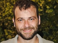 Ορέστης Τζιόβας: «Έχω κάνει σεξ με άνδρε...