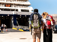 Μετακινήσεις: Πώς ταξιδεύουμε το φετινό ...