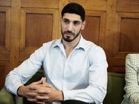 Ενές Καντέρ: Η Τουρκία τον επικήρυξε για...