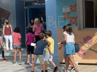 Θρησκευτικά στα σχολεία: Θεολόγοι ζητούν...