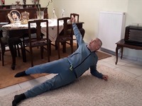 Ο Μάκης Παρασκευόπουλος μας γυμνάζει στο...