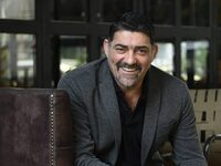 Μιχάλης Ιατρόπουλος: Στο νοσοκομείο εκτά...