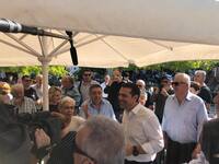 Θερμή υποδοχή Τσίπρα στην Ακράτα - ΦΩΤΟ