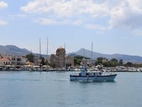 Τα όμορφα χωριά της Αίγινας: Μια περιήγη...