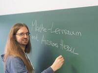 Νέος και υγιής ... το πρώτο θύμα του κορ...