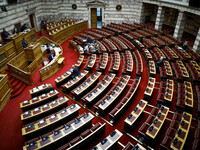 Πρόταση δυσπιστίας: Στο "κόκκινο&qu...