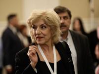 Η Σία Αναγνωστοπούλου στην εφημερίδα Doc...