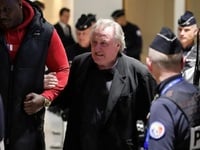  Ζεράρ Ντεπαρτιέ: Ένοχος για σεξουαλική ...