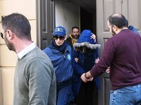 "Η κόρη μου πέταξε το βρέφος στη θά...