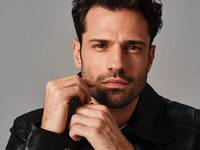 Κωνσταντίνος Αργυρός: Ηλιοθεραπεία στο Ν...