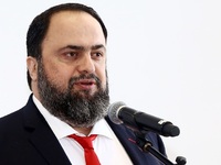 Προσβλήθηκε από τον κορωνοϊό ο Βαγγέλης Μαρινάκης!