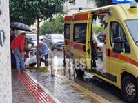 Πάτρα: Τροχαίο ατύχημα με τραυματία δικυκλιστή