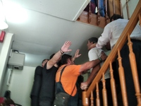 Εντάσεις, προπηλακισμοί και επεισόδια στ...