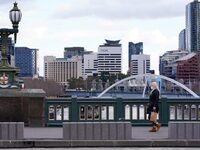 Η Αυστραλία πλησιάζει στο να ζει με την ...