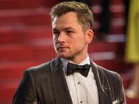 Τέιρον Έγκερτον: Ξεκαθάρισε αν συζητάει ...