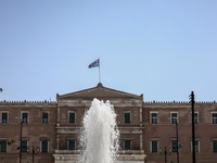 Φάρσα το τηλεφώνημα για βόμβα στη Βουλή ...