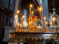 Πως θα μπαίνουν οι ανεμβολίαστοι πιστοί ...