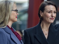 Netflix: «Σκίζει» σε τηλεθέαση το πολιτι...