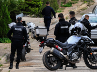 Γλυφάδα: «Παιδί μου πέθανα τώρα, μη με σ...