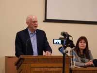 Πάτρα-ΠΑΣΟΚ: Η ομιλία του Γιώργου Παπανδ...