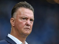 Μπαρτσελόνα σε Φαν Χάαλ: «Μείνε δυνατός,...