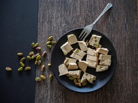 Κι όμως, η νηστεία μπορεί να μας παχαίνει