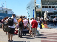 Κορυφώνεται η έξοδος των αδειούχων