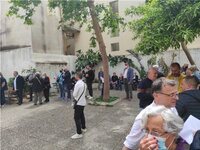 Μαζική προσέλευση στις κάλπες του ΚΙΝΑΛ ...