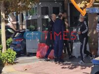 Θεσσαλονίκη: Παραδόθηκε ο 26χρονος που π...