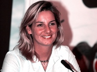 Αυτός είναι ο άνδρας που φέρεται να κακο...