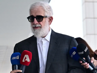 Ο Πέτρος Φιλιππίδης ζητά αναίρεση της απ...
