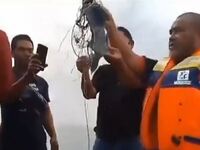 Τραγωδία:62 επιβάτες, εκ των οποίων 10 π...