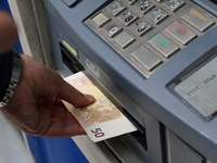 Οι εργαζόμενοι που θα πάρουν τα 534 ευρώ...