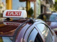 Πάτρα: «Φρένο» στην απεργία των ταξί - Λ...