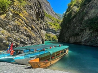 Ο κρυμμένος παράδεισος της Αλβανίας που ...