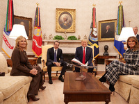 Στα "βουβά" η συνάντηση Τραμπ-...