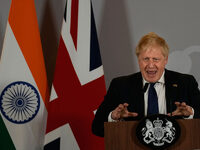  Τζόνσον: Ο πόλεμος είναι πιθανό να διαρ...