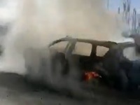 Λαμπάδιασε το αυτοκίνητο στον δρόμο- Έγι...