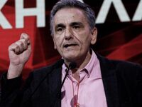Τσακαλώτος: Το ασφαλιστικό του ΣΥΡΙΖΑ εί...