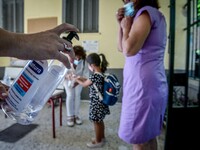 Lockdown-SMS: Πώς θα παίρνετε τα παιδιά ...