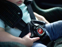 Δυτική Ελλάδα: Άφησαν το παιδί στο αυτοκ...