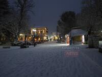 Εικόνες από την χιονισμένη πόλη των Καλα...