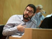 Ν. Ηλιόπουλος: "Λένε πως δεν μειώνο...