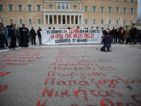 Έσβησαν τα ονόματα των 57 νεκρών των Τεμ...
