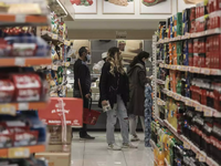 Έρχονται πλαφόν στο ρεύμα, νέα «επιταγή ...