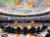 Σύνοδος Κορυφής: Δύο σενάρια για τη χρημ...