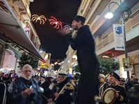 Πάτρα: Ένα πρωτότυπο δρώμενο με ξυλοπόδα...