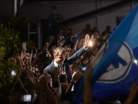 Τηλεφωνική εντολή σχηματισμού κυβέρνησης...